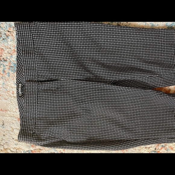 Express Columnist Pant - Picture 3 of 4